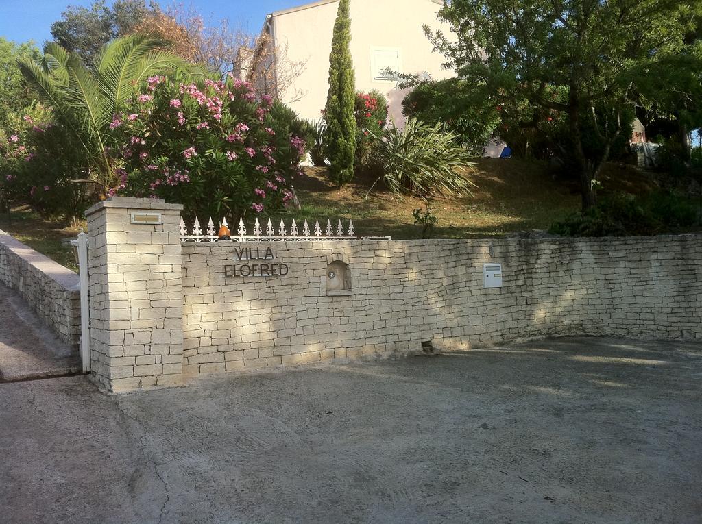 Villa Elofred Saint-Florent  Room photo